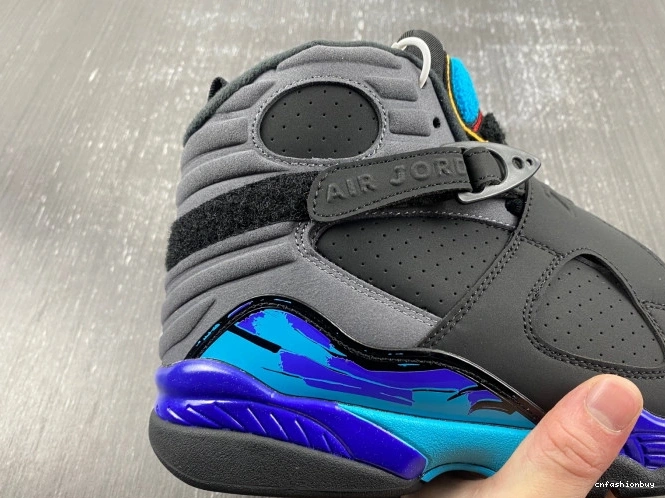 8 305381-025 (2015) Retro Jordan Aqua 1106